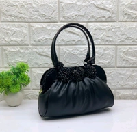 Fashionable Wrist Handle Bag For Women 