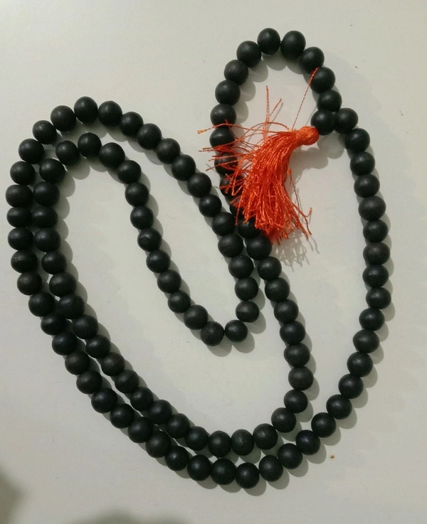 கருங்காலி மாலை -