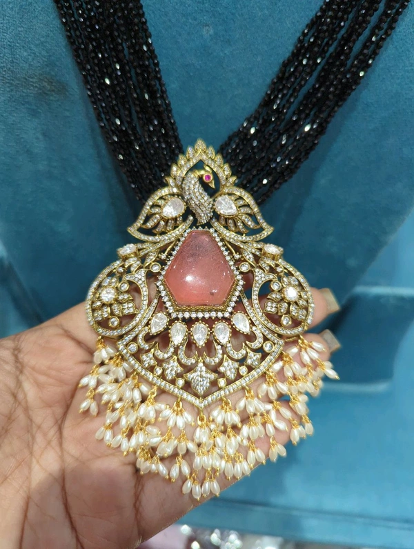 Victorian Pendentsrt  - Pink