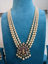 Swarovski Long Mala With Victorian Pendant And Earrings  - HD