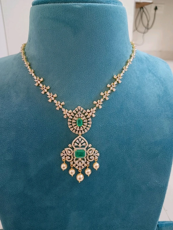 Diamond Replica Neckset