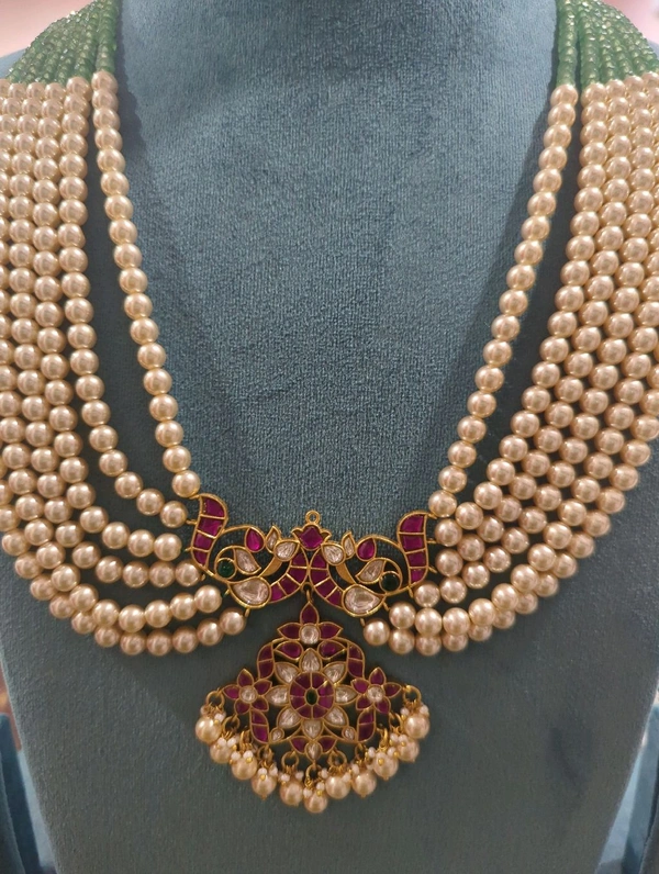 3068 Real Beads With Jadua Kundan Pehdent - Moss Green