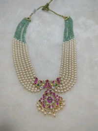 3068 Real Beads With Jadua Kundan Pehdent - Moss Green