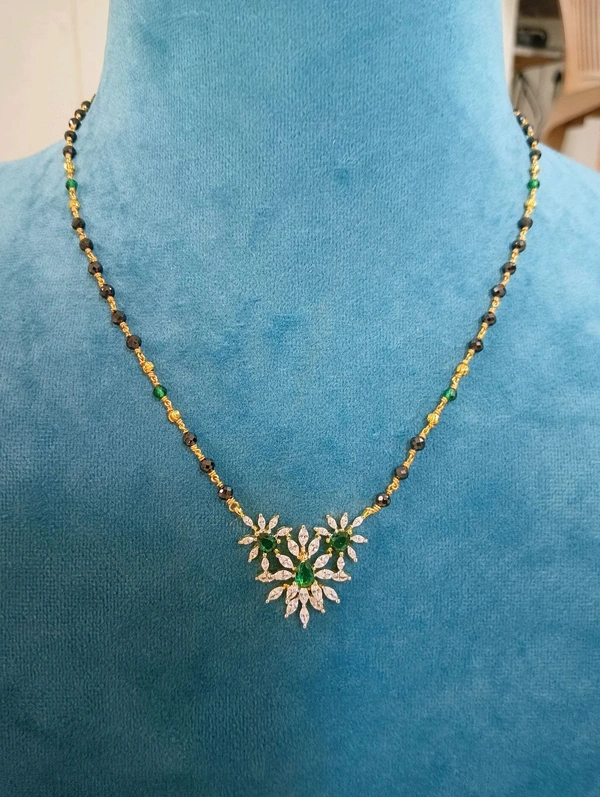 Black Cutting CZ With Real Manulu - Green, VZ