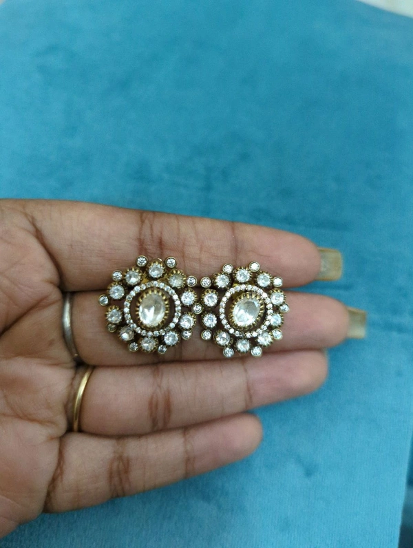 Victorian Studs - Vz