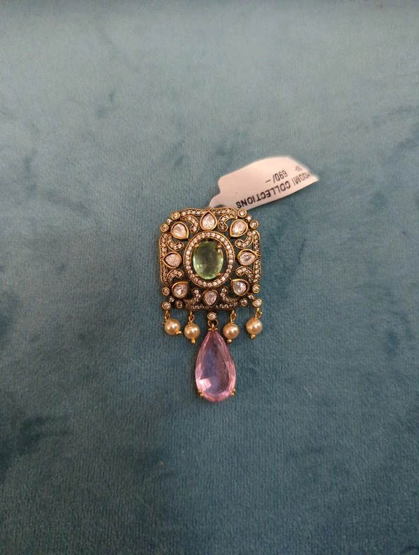 Victorian  Pendent  - Vz, Lavender Rose