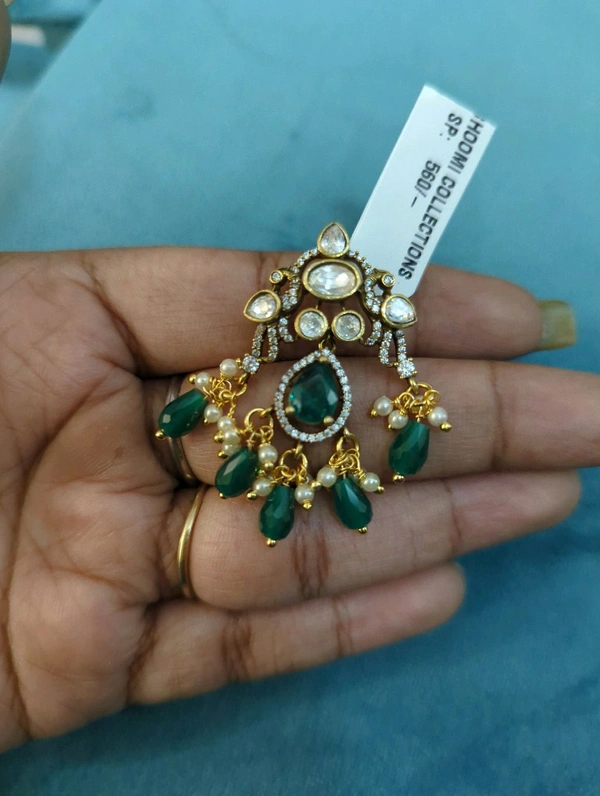 Mossonite Pendent  - Vz, green