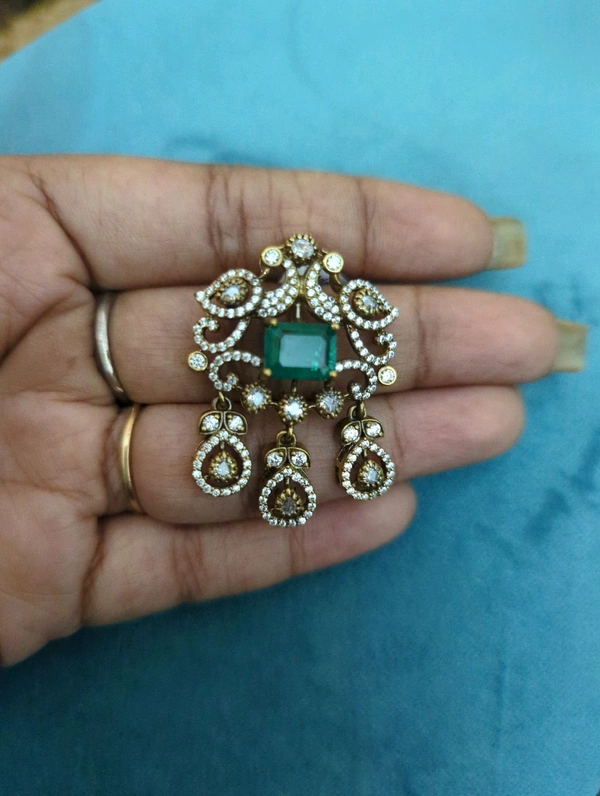 Victorian Pendant  - Vz, green