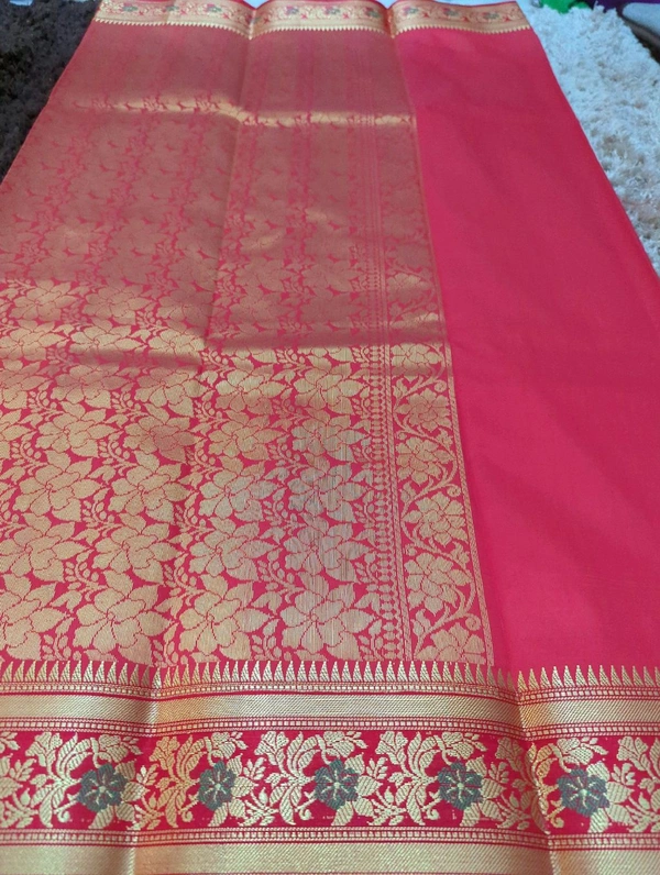 Fancy Beneras - red