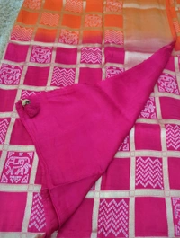 Dala Weaving Sares - pink colour orange