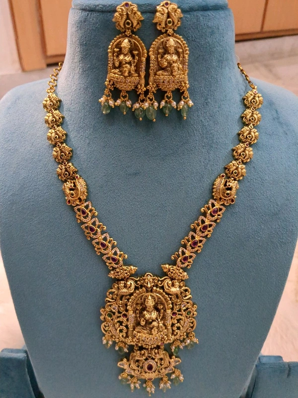 Gold Replica Laxmi Devi Neckset - Vz