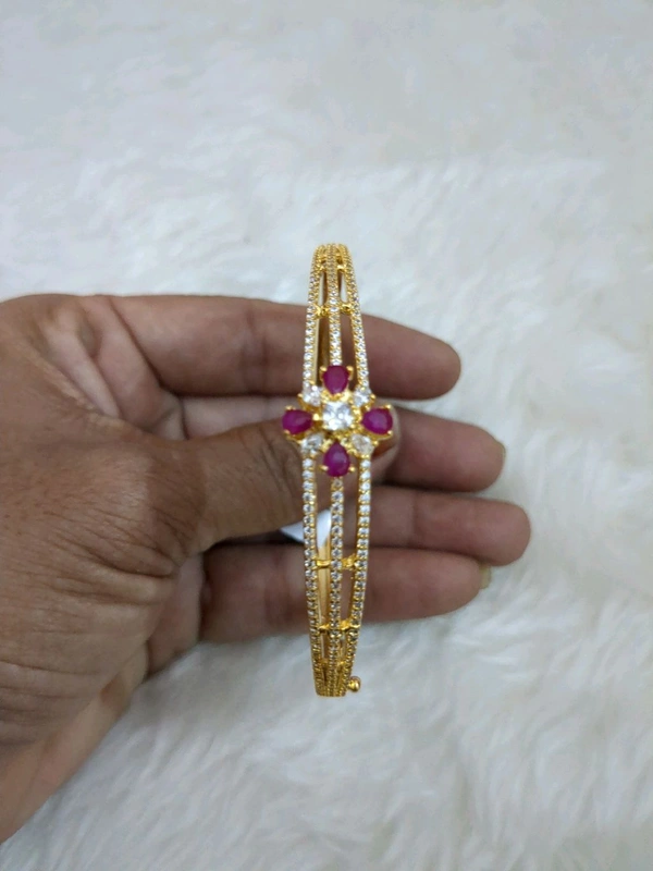 Free Size Bracelet 2.4$2.6 - pink