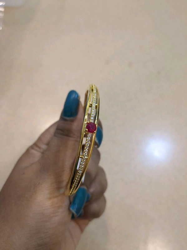 Designer Bracelet Bangle - Vz