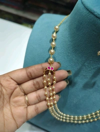 Swaroski With Jadua Pendents 