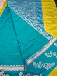 Soft Chiniya Pattu  - Olive Green