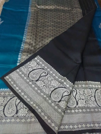 Pure Handloom Raw Mango  - Te Papa Green