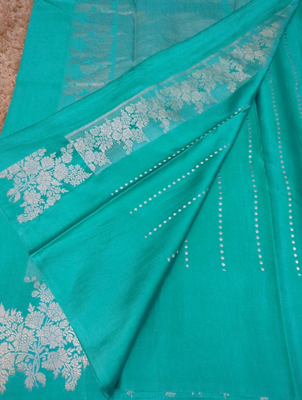 Pure Handloom Mushru  - Pelorous