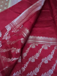 Pure Raw Mango Pattu  - Red