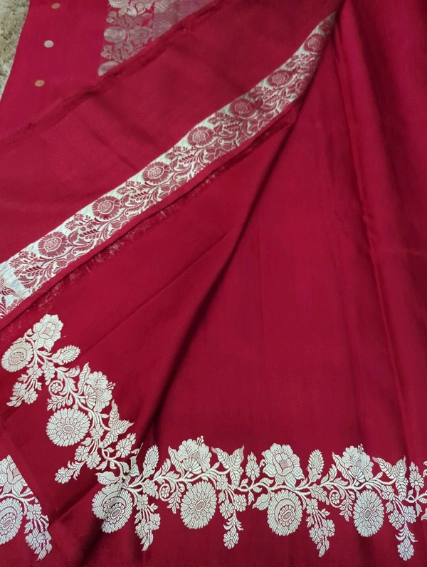 Pure Handloom Mushru  - pink