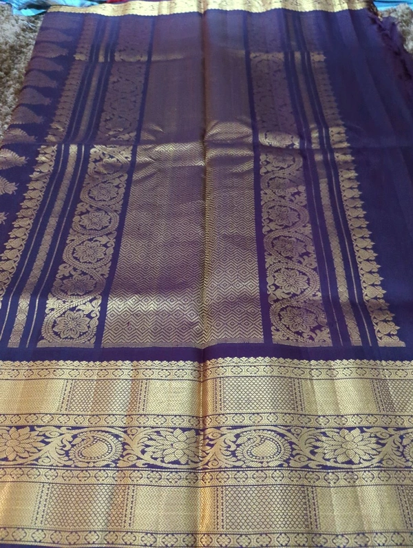 Pure Handloom Gadwal Pattu Border  - Morocco Brown