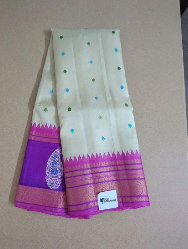 Pure Handloom Gadwal Pattu  - pink