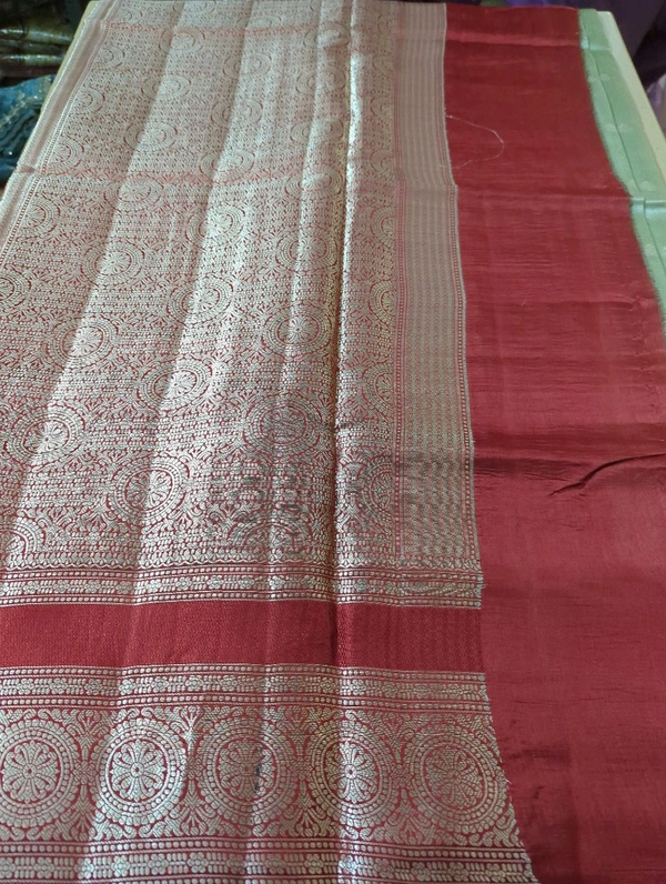 Tusser Mango Saree - Bright Red