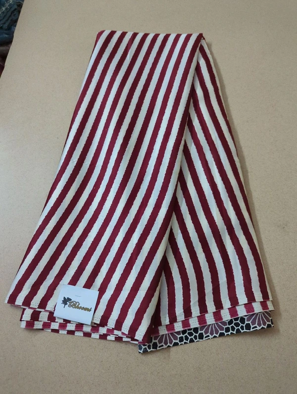 Model Silk  - Maroon