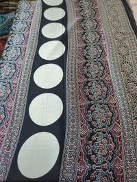Model Silk  - Maroon