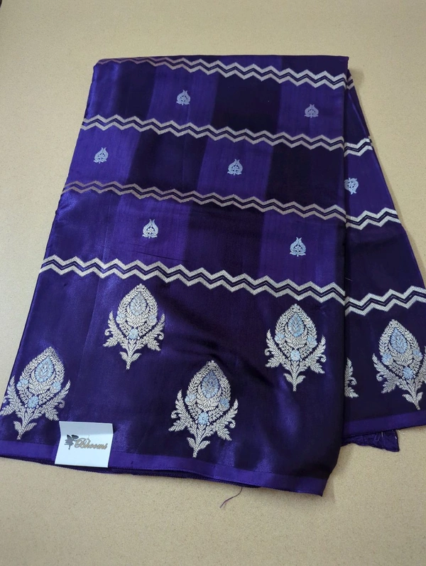 Mushru With Paithani Border  - Seance