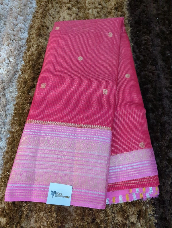 Aarani Dola - Red