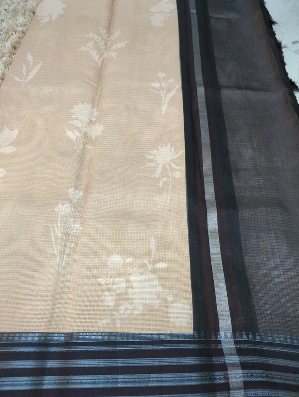 Kota With Weaving Boardes  - Bone