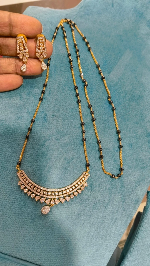 Black Diamonds With Diamond Copy Pendent  - 28 Inches, Vz