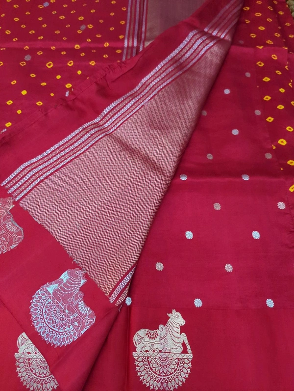 Pure Handloom Fusion Raw Mango  - Red