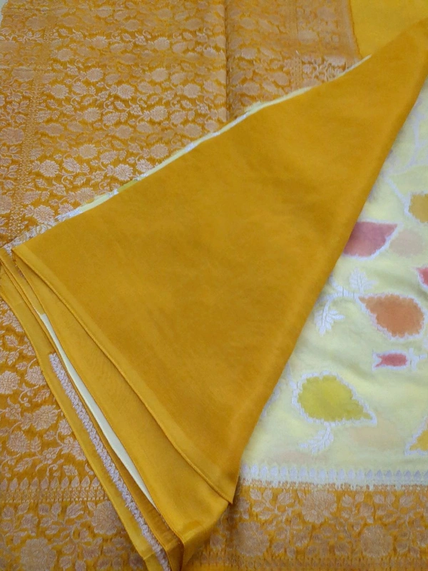 Pure Chinnon Weaving  - Pale Canary 8