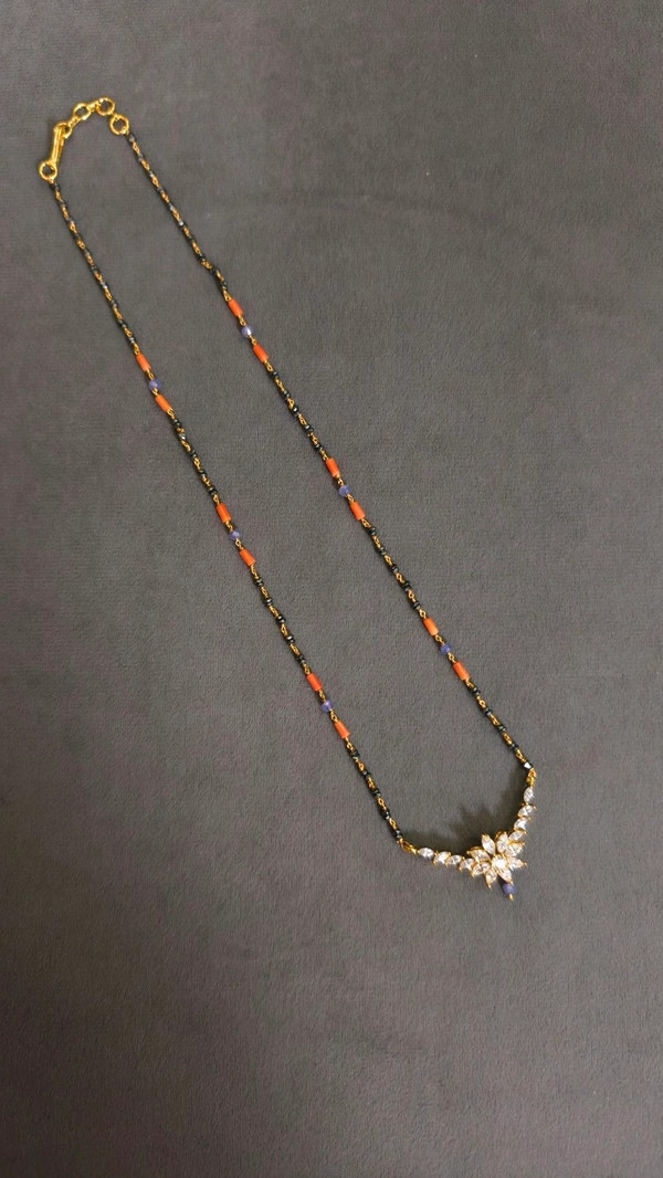 Black Diamonds With Pipe Corals And Purple Chain - White, 17 Inches