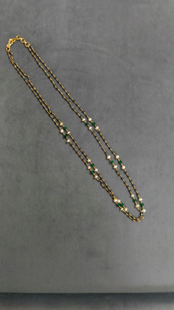Black Diamonds With Real Pearls And Manulu,2 Lines - Green, 18 Inches