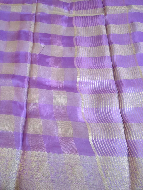 Dola Checks - Mauve