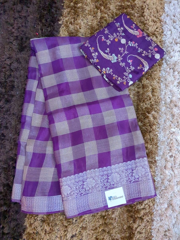Dola Checks - purple