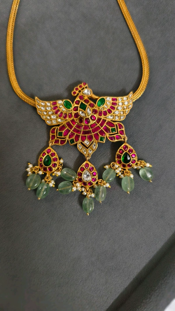 Naan Patti Chain With Jadau Kundan Pendant 
