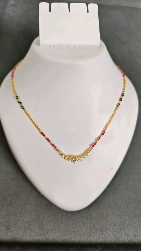 Black Diamonds With Pink Manulu - 16 Inches
