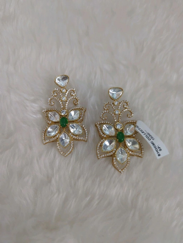 Premium Mossanite Earrings  - Vz, green