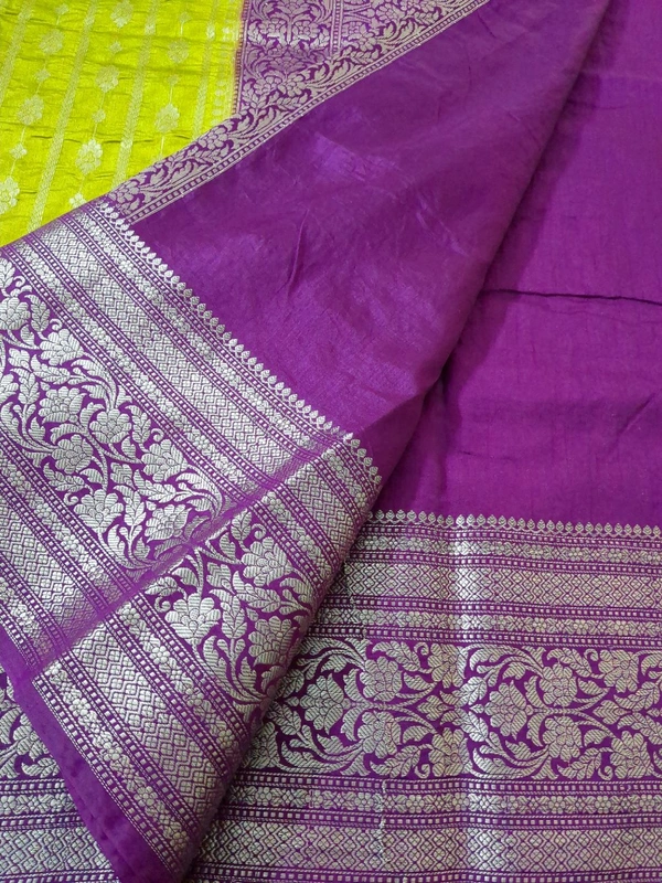 Soft Chiniya Pattu - green