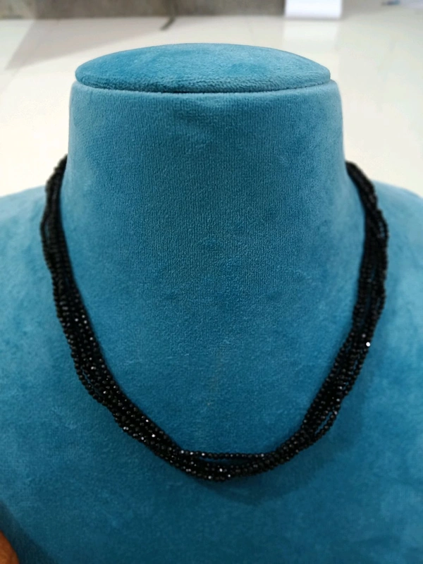 Black Crystals  - 5 Lines