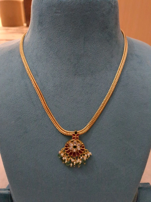 Jadua Kundan Chain 