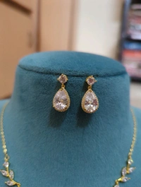 Simple Stylish Chain With Earring  - White