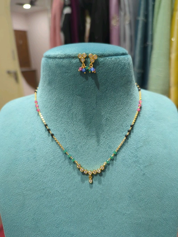 Black Diamond With Sitara Beads - Vz