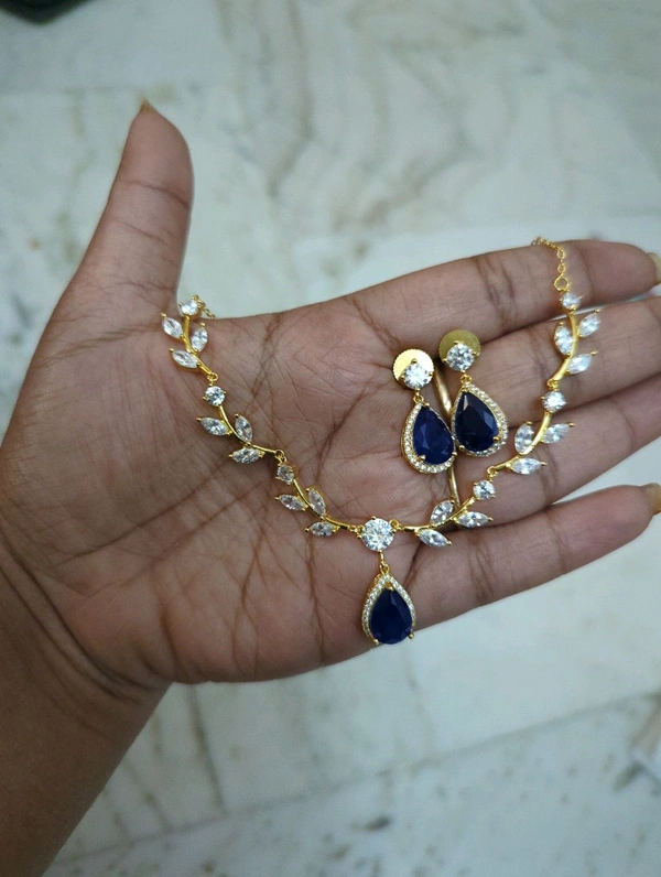 Simple Stylish Chain With Earring  - Blue