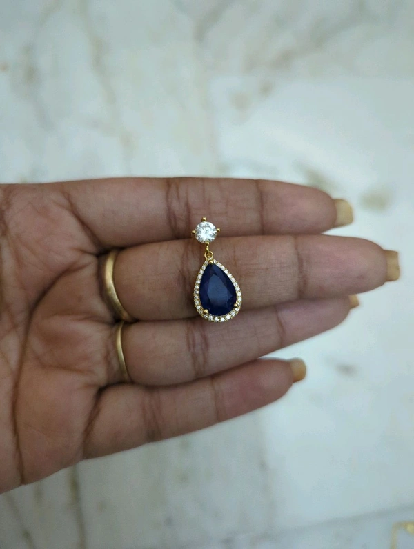 Simple Stylish Chain With Earring  - Blue