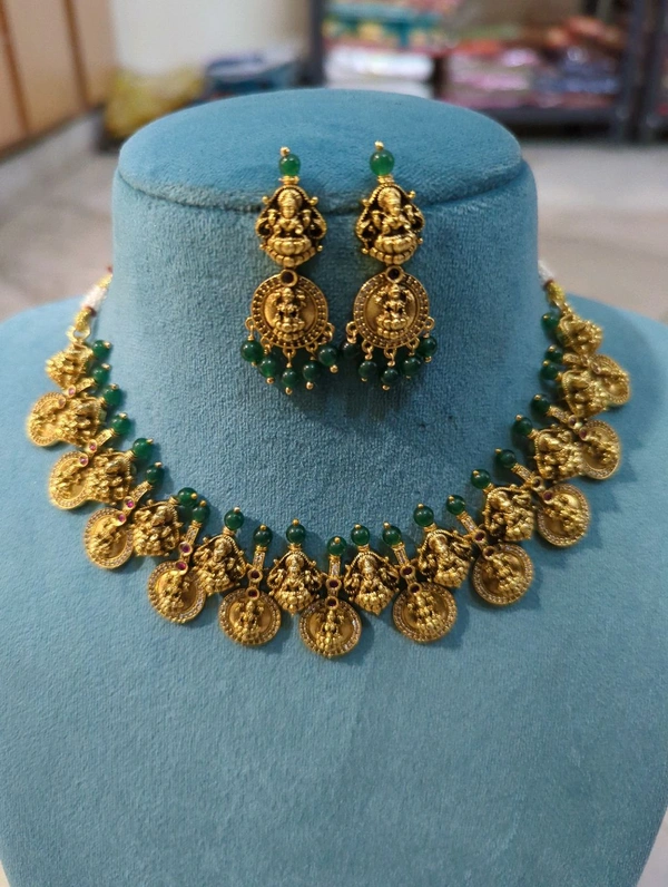 Premium Nakshi Set - Vz