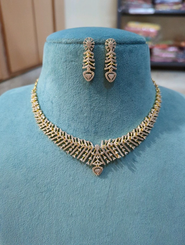 Real Diamond Copy Neck Set  - Vz